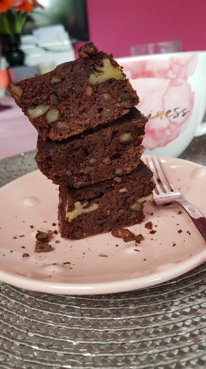 Ein Turm saftiger Brownies- wer kann dazu schon Nein sagen? 